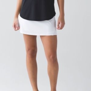 Lululemon Circuit Breaker Skirt Regular 13” Size 6